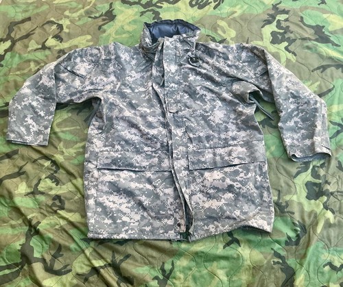 Army Military Surplus ACU Goretex Cold Weather Parka Jacket LARGE REGULAR USGI