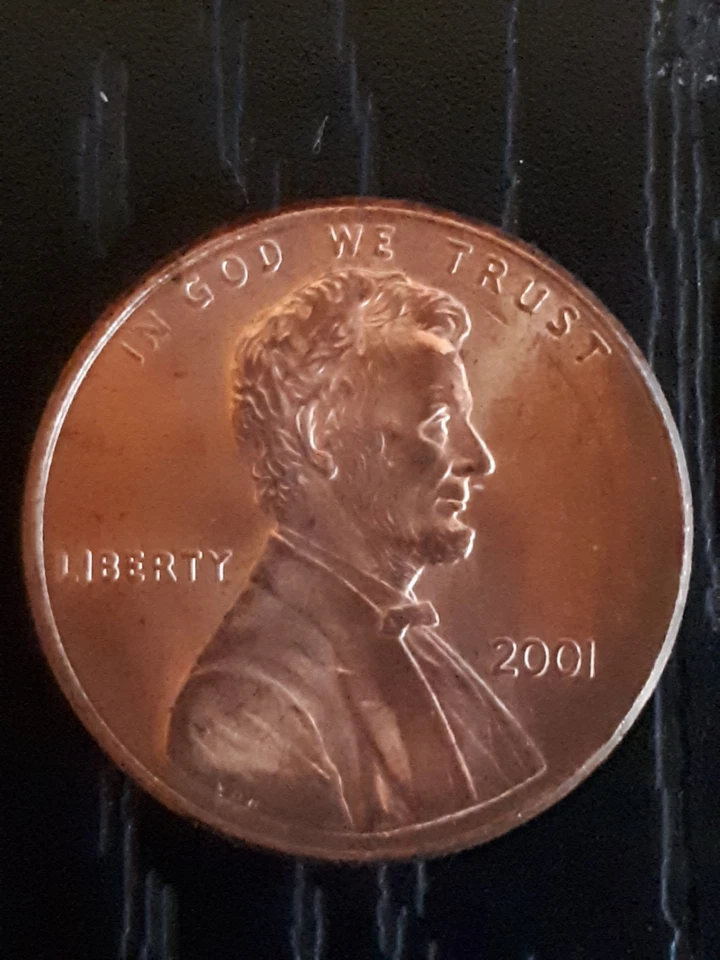 2001 us penny, Close AM, no mintmark ms67 Condition, die crack, harp pillars err - Image 4 of 4
