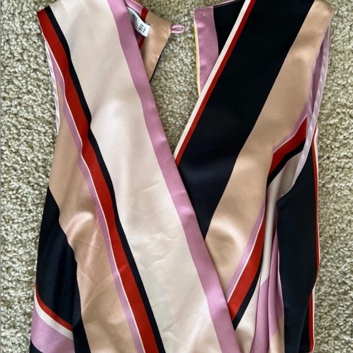 Mono de satén a rayas mango talla M Foto 3 de 4