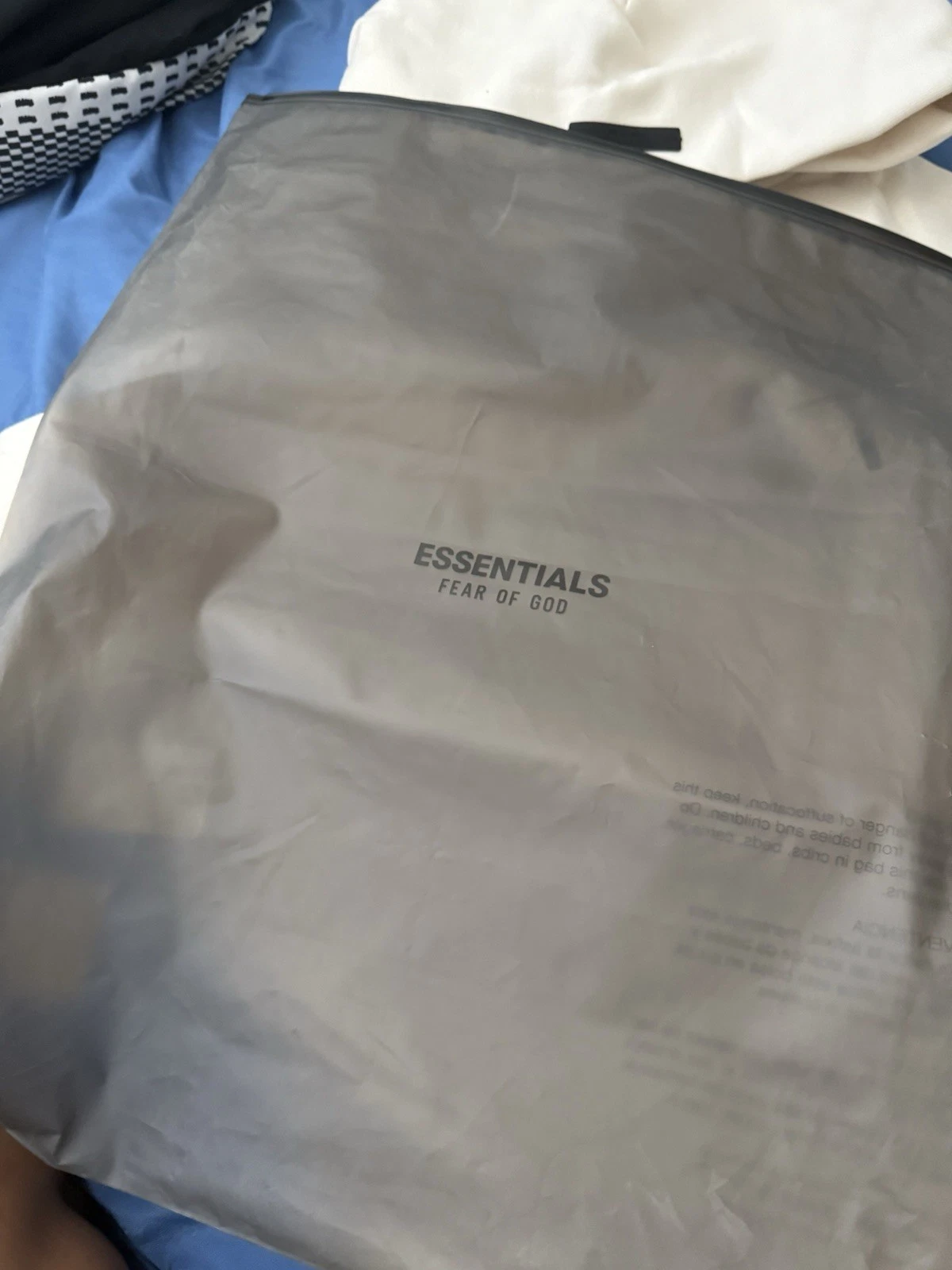 Felpa con cappuccio NUOVA FW24 Fear Of God State Essentials "Beige" TAGLIA XXS