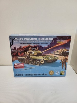 Renwall Revell Monogram 1/32 Scale M-41 Walker Bulldog 85-7814 Kit