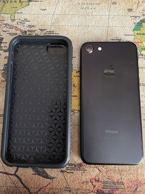 Apple iPhone 7 256GB Single SIM (Unlocked) Smartphone - Black for