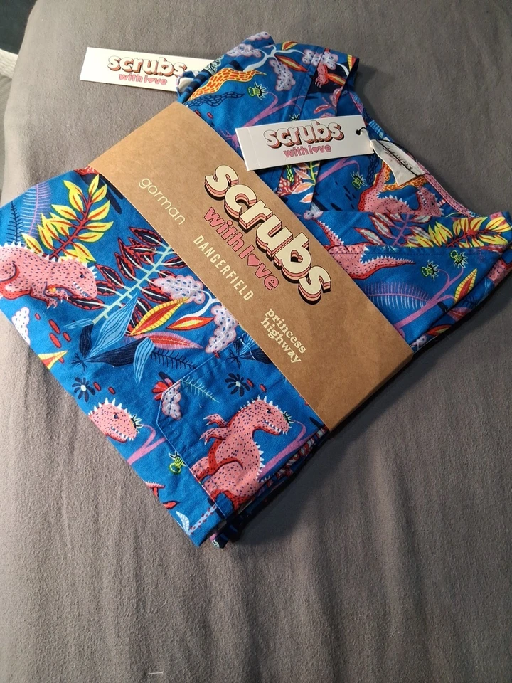 Scrubs With Love The Whole Set, With Dinosaurs On Them - Image 2 of 2