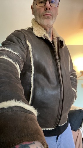 Gene Meyer Men's Shearling Leather Jacket. Mint Condition. Purchased In 1997. - Picture 8 of 8