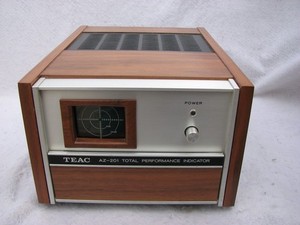 Teac AZ-201 total peformance indicator