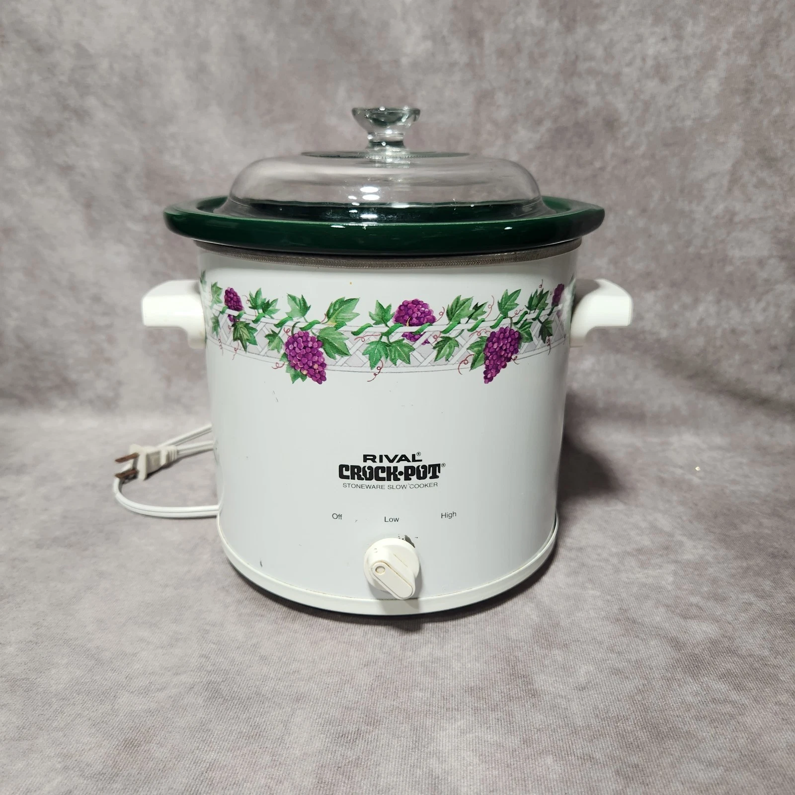 vtg Rival CROCK-POT Grapes Vine Green Stoneware Slow Cooker 3.5 qt model 3150