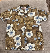 Vintage 90s Quiksilver Boys Youth Hawaiian Board riding Shirt Size L 16-18