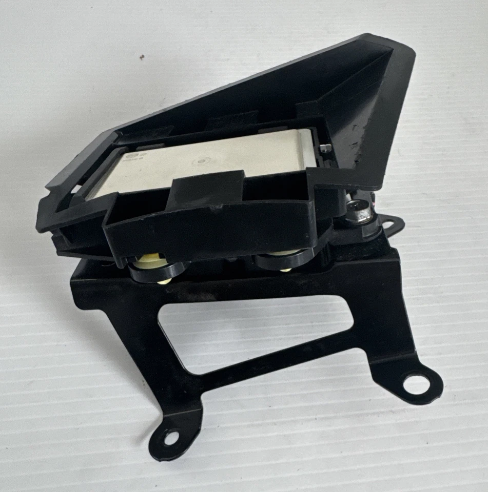 2023 - 2025 Honda HR-V Left Blind Spot Radar Sensor 8S461-3W0-A11 OEM K0053 - Image 4 of 4