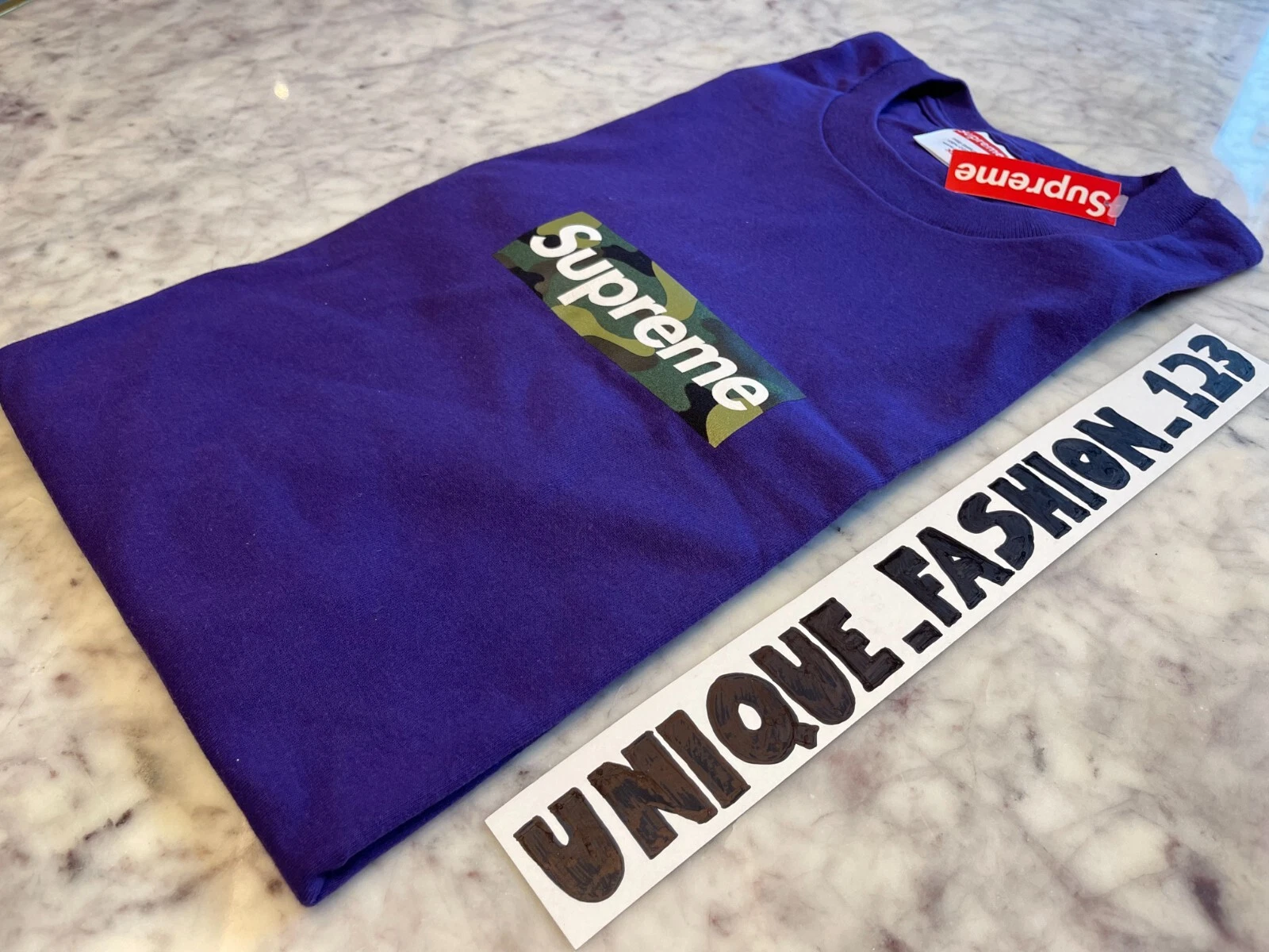 T SHIRT LOGO SUPREME CAMO BOX BOGO FW23 XL VIOLET NEUF AVEC ÉTIQUETTES X LARGE