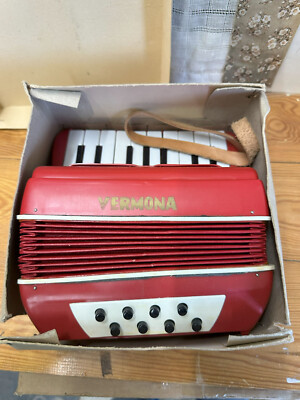 (RB)5025-2347, Vintage Accordion, Vermona, Toy, Decoration