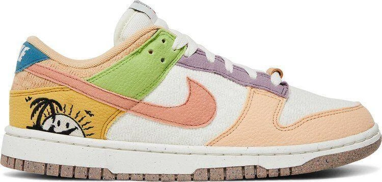 Nike Dunk Low SE Sun Club W
