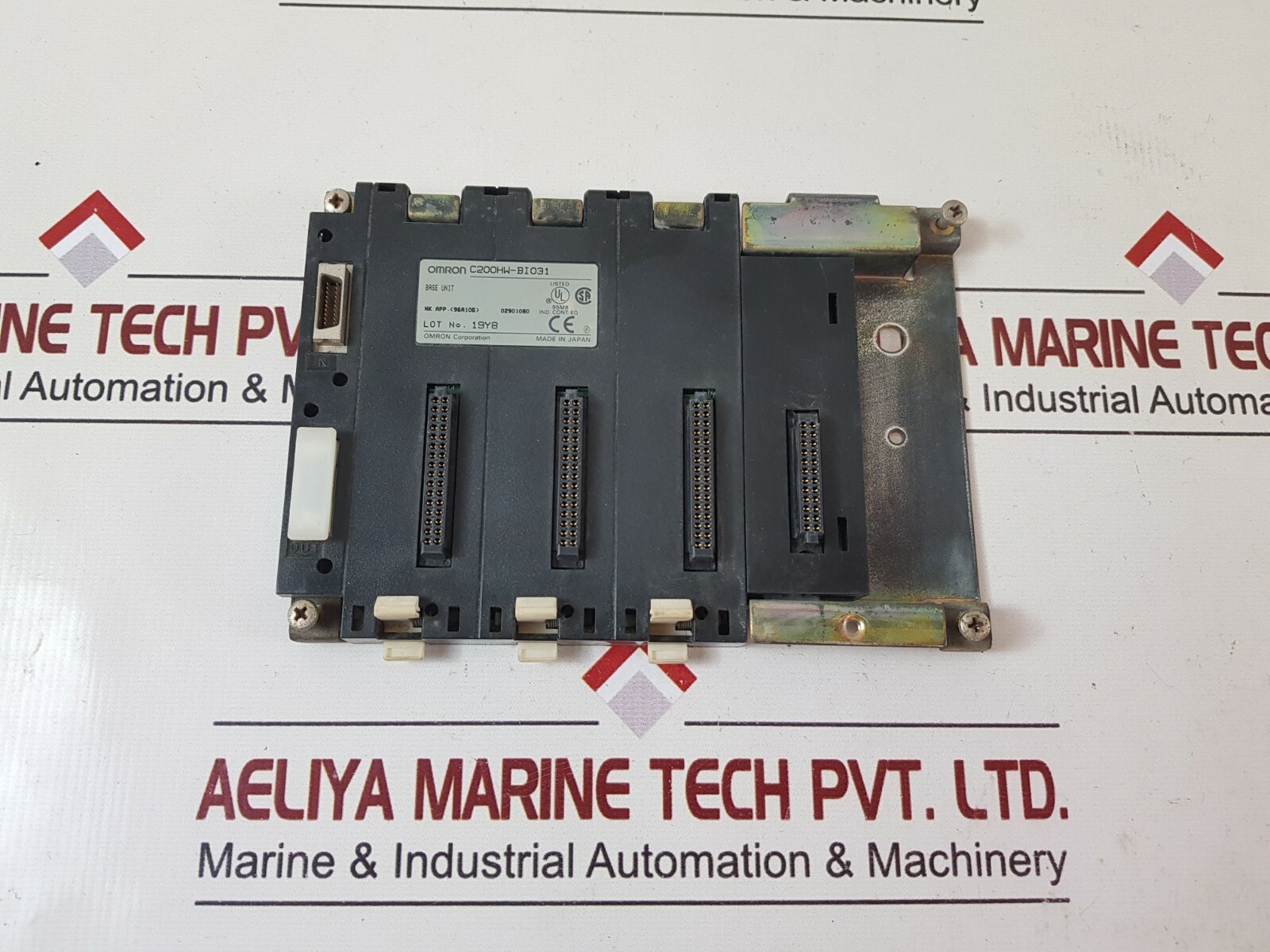 Omron c200hw-bi031 base unit