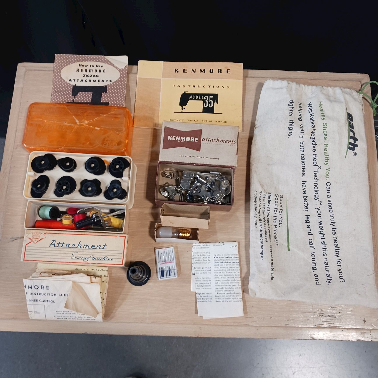 Kenmore Sewing Machine in Hideaway Desk eBay