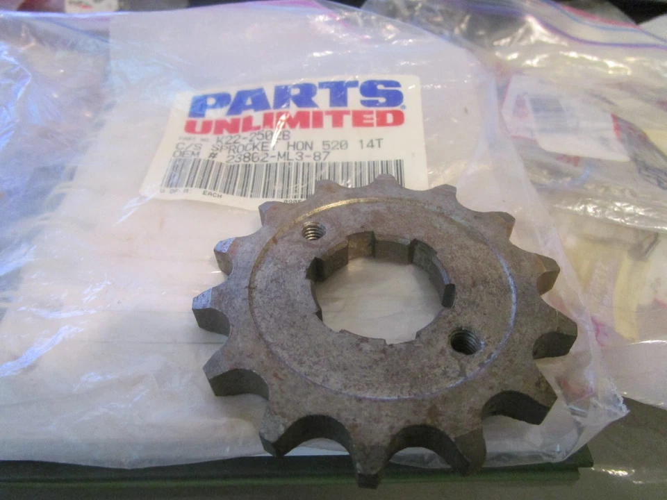 Piñón unilimitado piezas nuevas Honda 88-2000 CR250 520 14T K22-2502B Foto 2 de 4