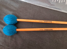Innovative Percussion IP240 Medium Marimba Mallets - Teal Yarn - Birch