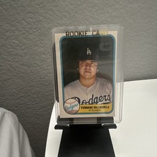 Topps Fernando Valenzuela Rookie Card #140 Los Angeles Dodgers MLB Baseball. rookie card picture