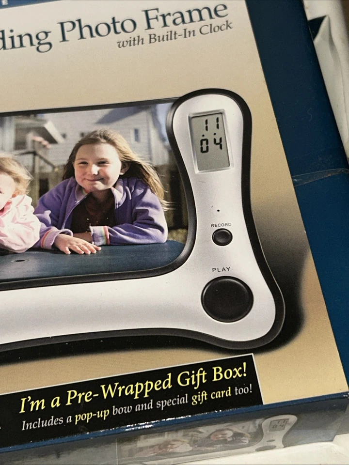 TALKING PHOTO FRAME WITH DIGITAL VOICE RECORDER AND BUILT IN CLOCK NOS - Image 4 of 4