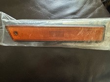 Vw Oem 1985-92 Vw Golf Gti Jetta Gli Passenger Right Side Marker Light Lamp New Vw Oem 1985-92 Vw Golf Gti Jetta Gli Passenger Right Side Marker Light Lamp New