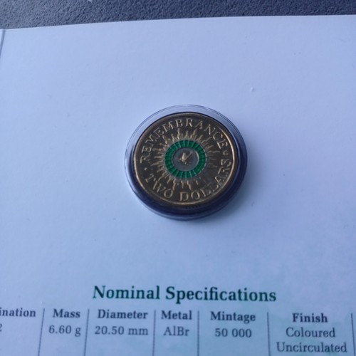 2014-remembrance-day-2-c-mint-marked-coloured-unc-coin-in-unique