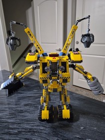 100% Complete LEGO The LEGO Movie 70814 Emmet's Construct-O-Mech W/instructions