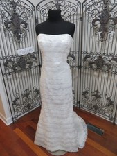 CA11 DAVIDS BRIDAL V3424  IV  SZ 14 LACE FORMAL WEDDING GOWN  DRESS