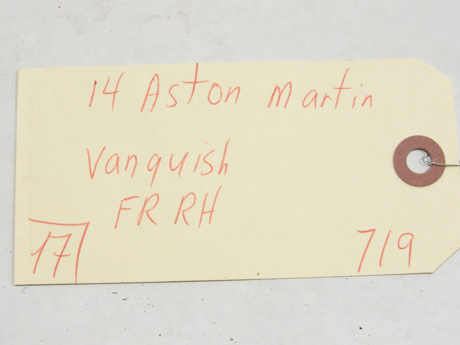14-18 Aston Martin Vanquish 2014 Front Right Headlight Lamp Washer Nozzle ;:Y