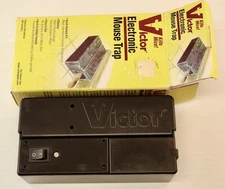 Victor No Touch Indoor Humane Electronic Mice Mouse Trap Model M252