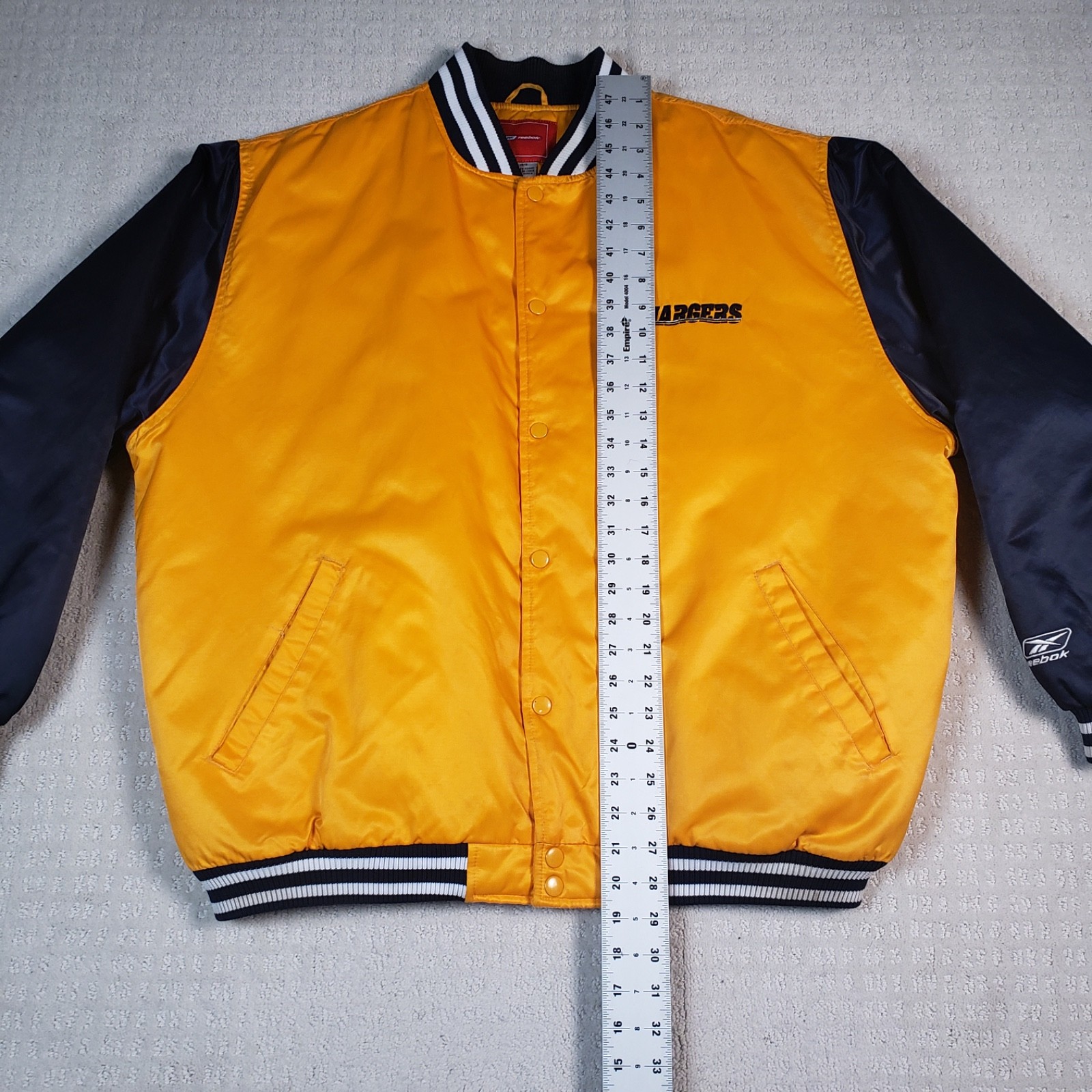 Vintage San Diego Chargers Jacket Mens Large Reebok Satin Letterman NFL Football thumbnail 7
