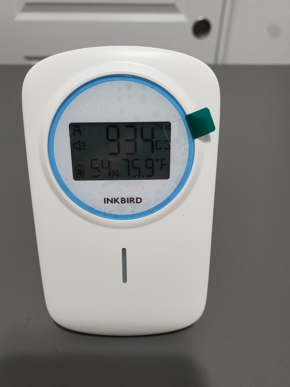 INKBIRD 3-in-1 Smart Air Quality Monitor IAM-T2 CO2, Temperature, Humidity
