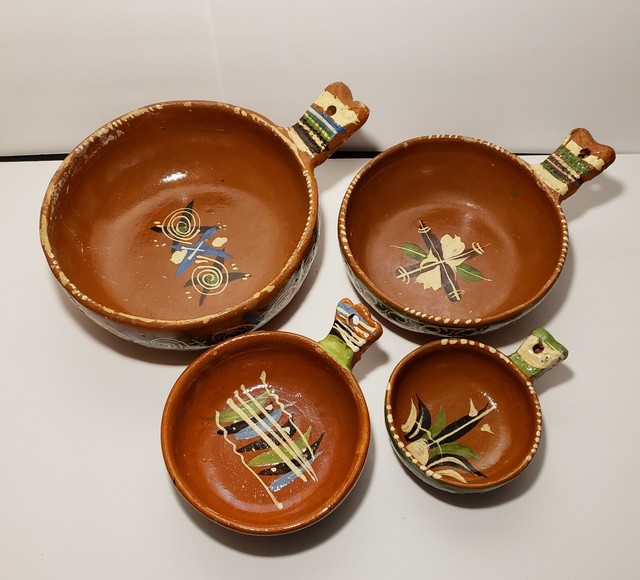 Vintage Pottery Pots Cookware Hand made,Hand Painted,Made in Mexico