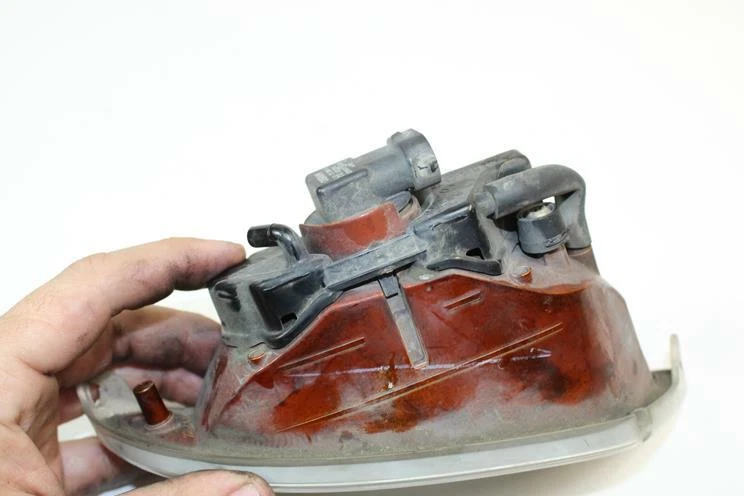 Conjunto de luz antiniebla lado derecho para Mercedes Benz W163 ML320 ML350 ML430 ML500 Foto 4 de 4