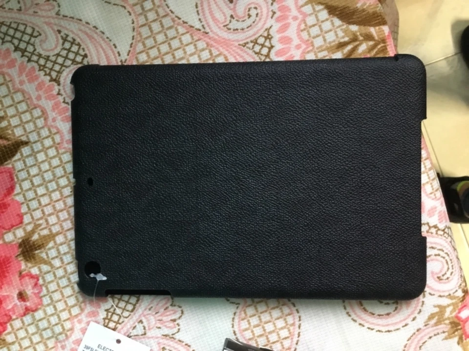 Michael Kors Mini Tablet Case - Image 3 of 4