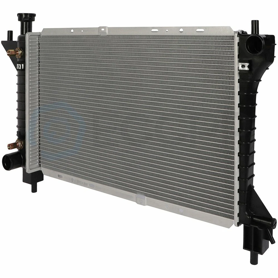 Aluminum Radiator For 1994-1996 Ford Mustang 3.8L 1994-1995 Ford Mustang 5.0L Foto 3 de 3