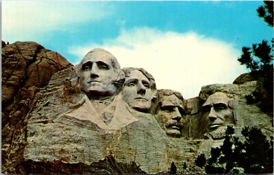 Mount Rushmore Nat'l Park South Dakota Postcard