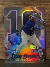 1999 Flair Showcase Legacy Collection Tony Gwynn #/99 Row 2 Padres