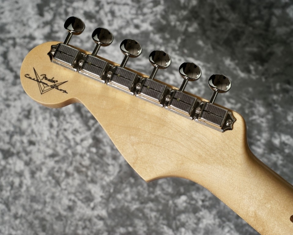 1*3様 Fender customshop inoranjazzmaster2 Fender Custom Shop Team Built INORAN Jazzmaster Desert Sand 3.64kg