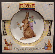 NEW Vtg (1998) Set of 4 Debbie Mumm Spring-Is-In-The-Air Salad/Dessert Plates