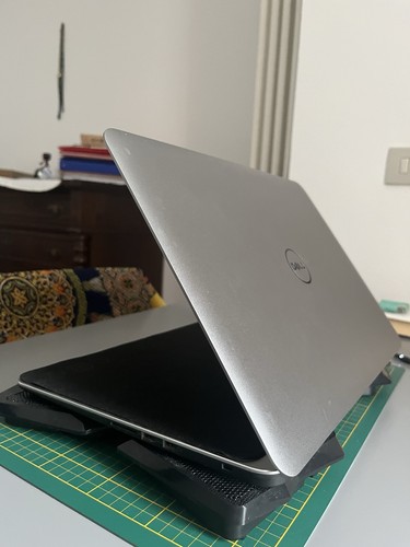 Notebook Dell XPS 15 i7 16GB RAM 512 gb SSD Touch – Pronto all’uso, ottimo stato - Afbeelding 10 van 18