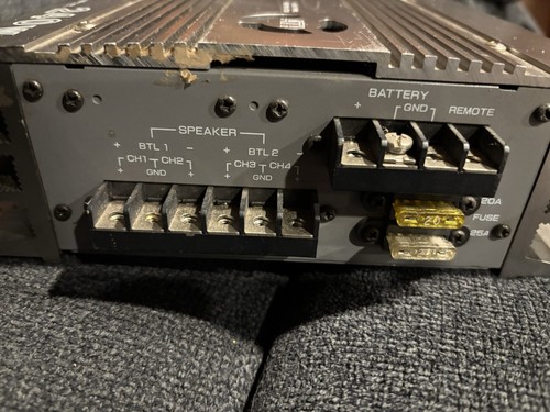 Sherwood XA-1240Q BP Series 4 Channel Bridgeable Old School Car Audio Amplifier - Picture 9 of 11