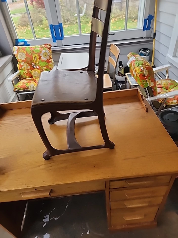 Silla escolar infantil años 40 en buen estado hecha en EE. UU. en Michigan vintage Foto 4 de 4