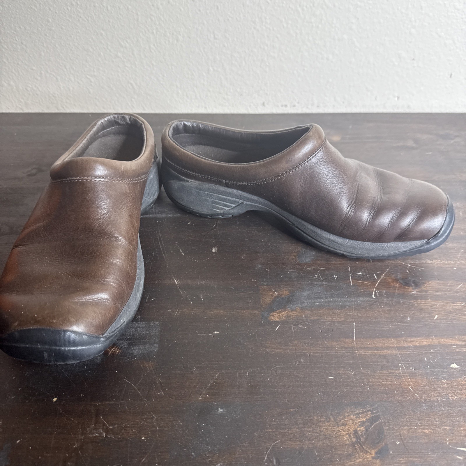 Scarpe zoccoli slip on Merrell Encore Nova 2 J598430 da donna US 9 5 in pelle nera