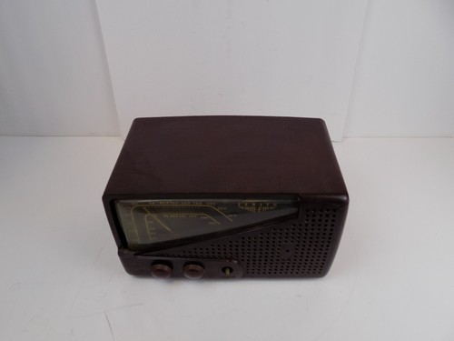 ZENITH AM/FM Triumph Bakelite Tabletop Radio 1950's MCM 7H822Z - For Parts - Picture 4 of 20