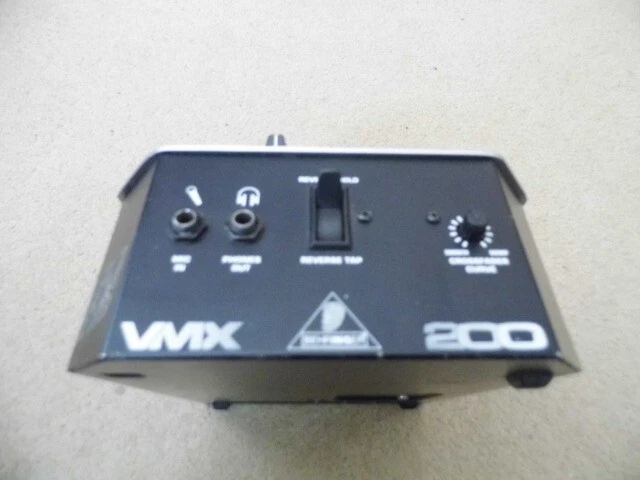 Mezclador Behringer Pro VMX200 mezclador dj usado Foto 3 de 4