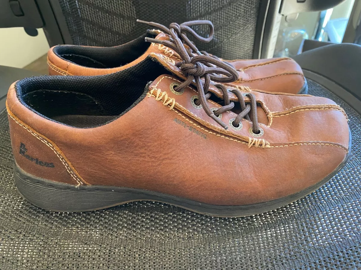 Dr martens hotsell airwair aw004