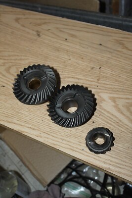 Evinrude Johnson OMC Gear Set V4 385514 333078 345992 Used