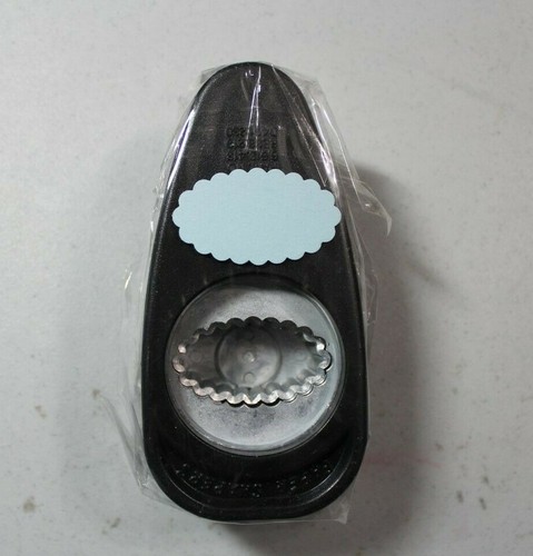 Stampin' Up! Scallop Oval Punch NEW Retired Shape Oval Whale Tail Style - Picture 2 of 2
