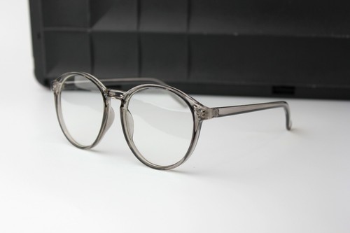 Klassische ovale klare Gläser Modebrille Kunststoffgestell Schlüsselloch Damen Herren - Bild 5 von 6