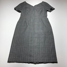 Banana Republic Dress Womens Sz 8 V-neck Sheath White Black Plaid Career Basics
