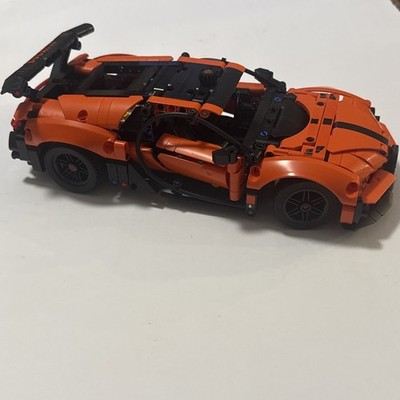 LEGO Technic Bugatti Chiron Pur Sport 42222 COMPLETE? - FREE SHIPPING