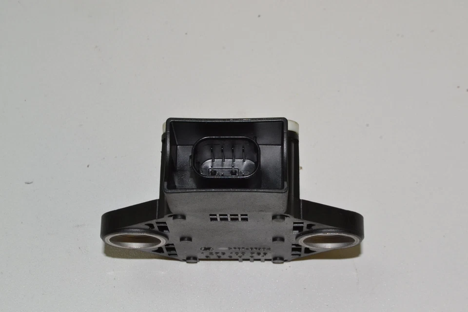 Sensor aceleración MERCEDES-BENZ CLS C218 2013 A0055422618 - Imagen 2 de 4